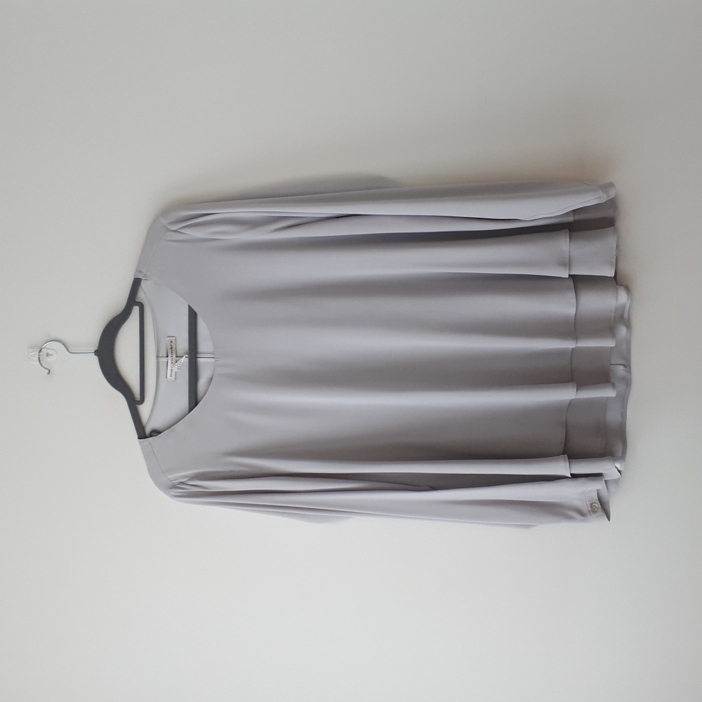 Elegant Gray Women's Top
